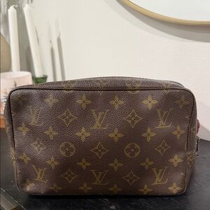 Louis Vuitton Monogram Toiletry Bag in Brown